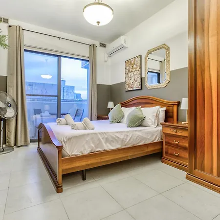 Appartamento A Comfortable In The Heart Of Paceville Bt 360 Estates *