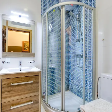 A Comfortable In The Heart Of Paceville Bt 360 Estates