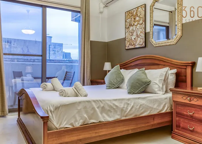 A Comfortable In The Heart Of Paceville Bt 360 Estates *